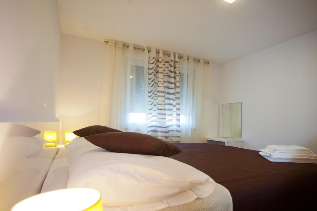 Apartments Diamond Podstrana Habitación foto